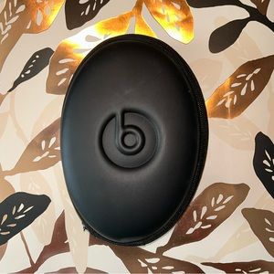 Beats by Dre Monster Case🤩